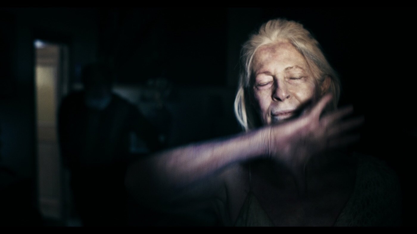 Catábasis still 2